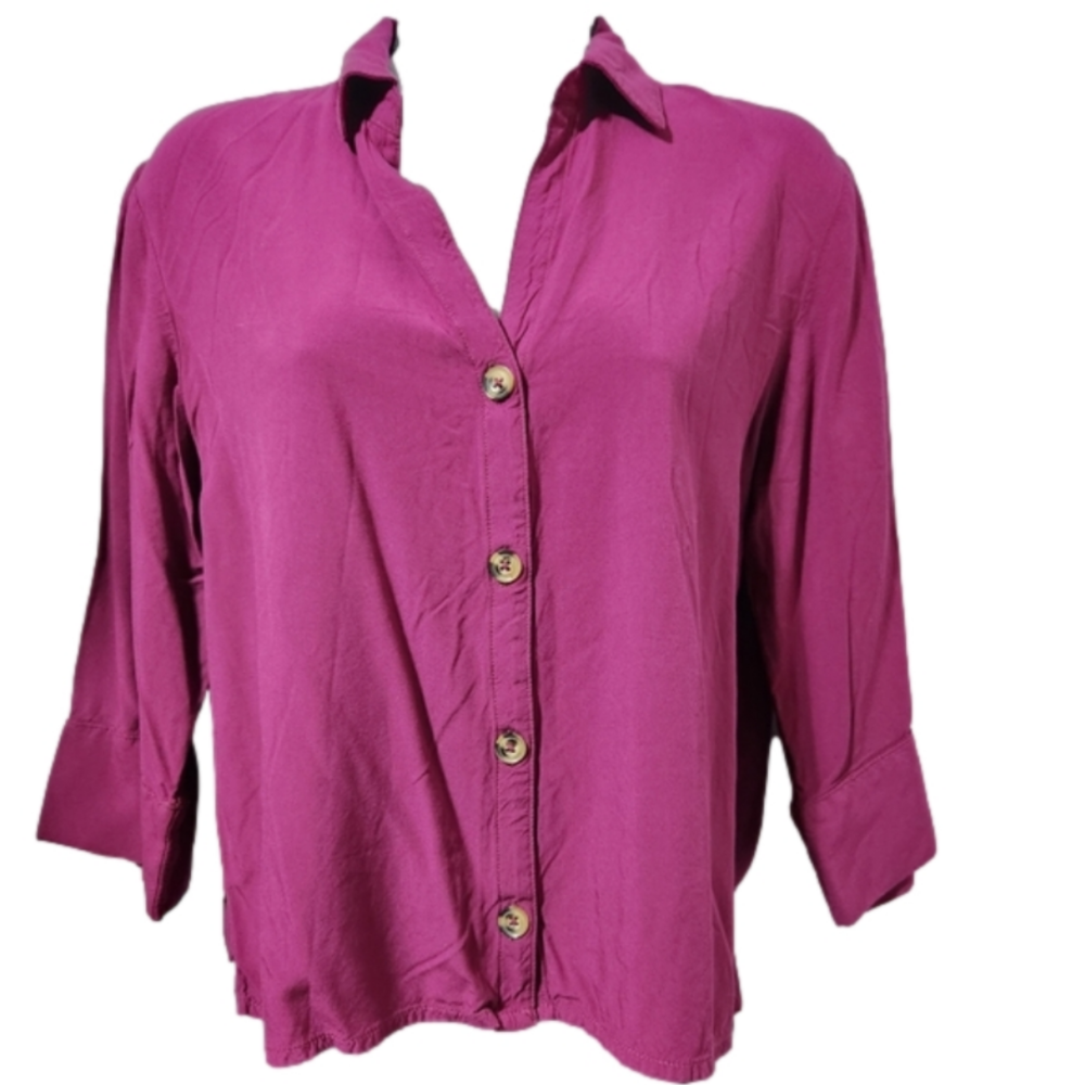 Suzy Shier Boxy button down blouse